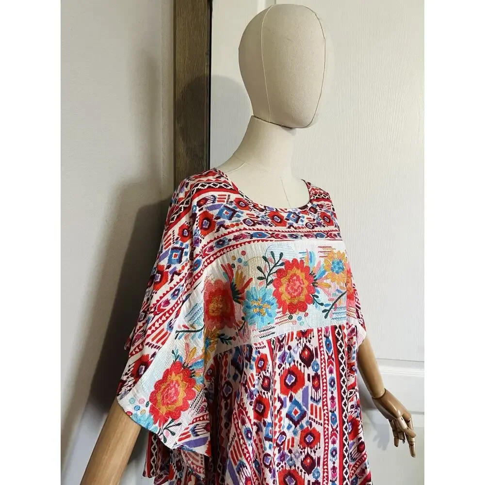 SAVANNA JANE Women's Floral Embroidered Poncho Tunic Top Red Blue Size M/L - Picture 8 of 16